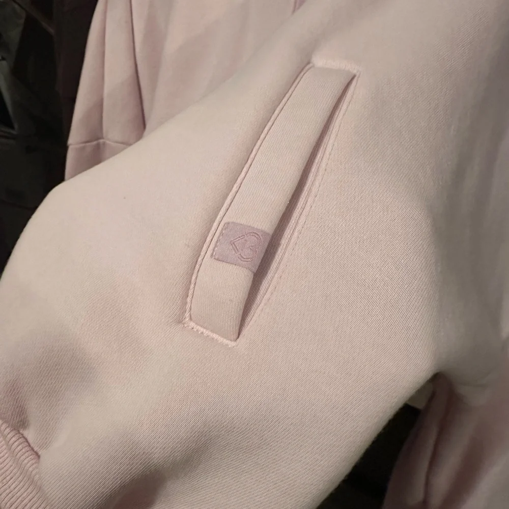 Blogilates pink marshmallow hoodie - Picture 7 of 9